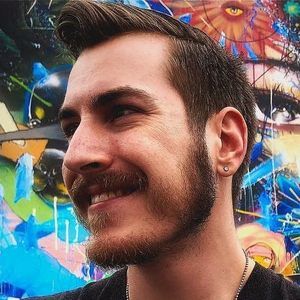 Meet your Posher, Zachary